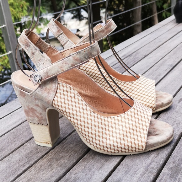 Gold Button Shoes - Gold Button heeled sandals